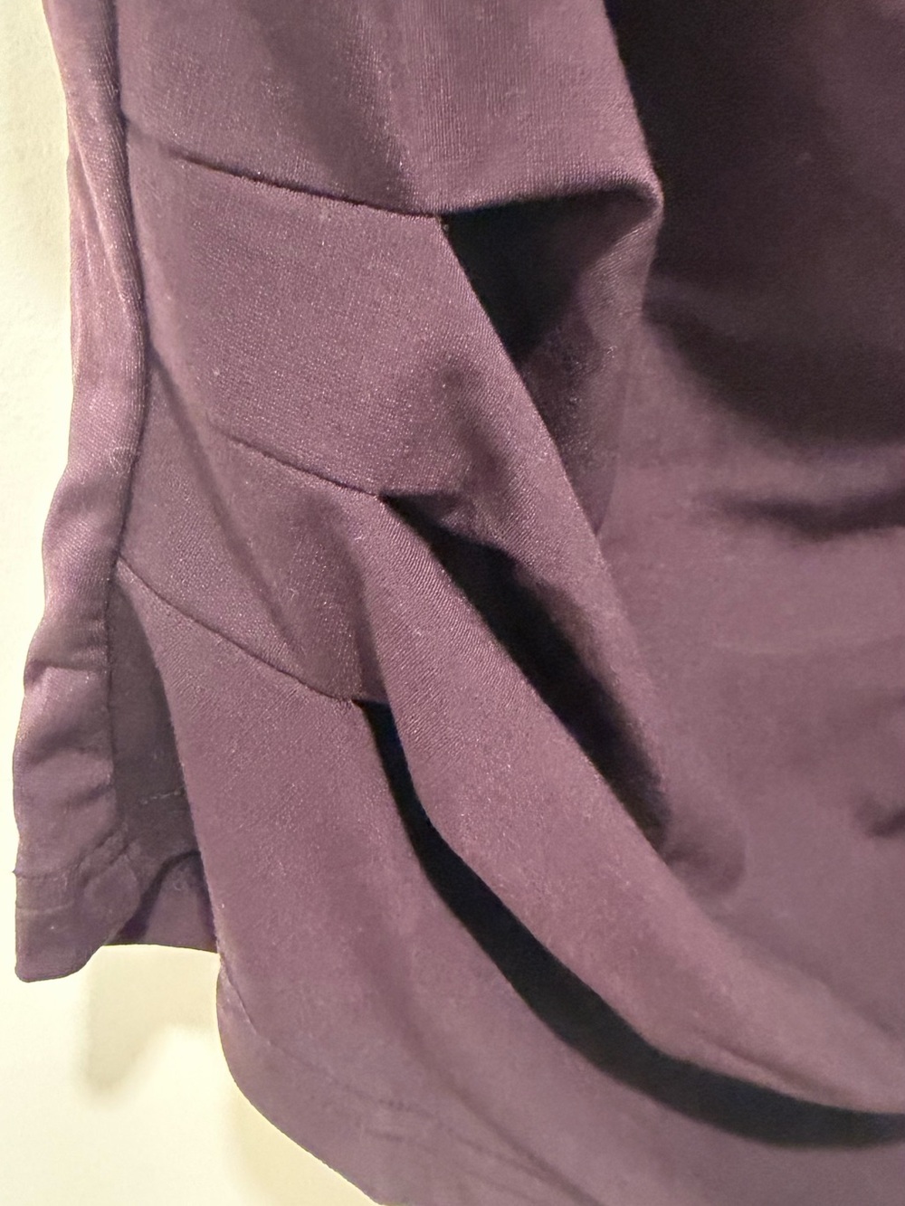 OGL Sleeveless Draped Women’s Top - Plum Size M (fits like a Small) - Picture 5 of 6